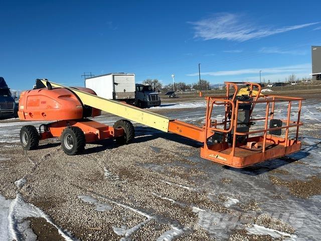 JLG 400S Teleskopbühnen