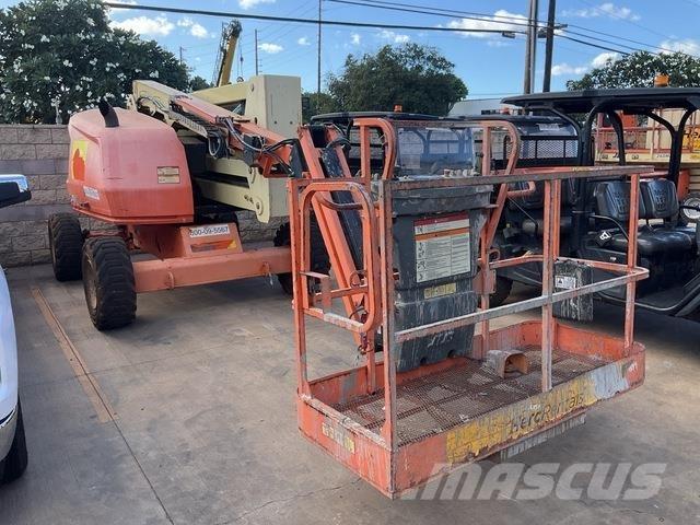 JLG 450AJ Gelenkteleskoparbeitsbühnen