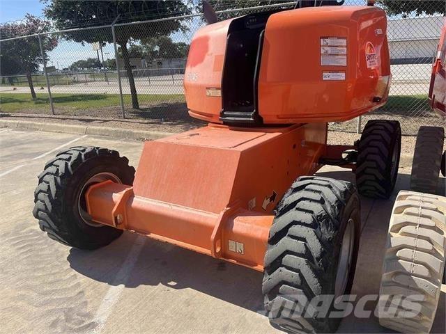 JLG 460SJ Teleskopbühnen
