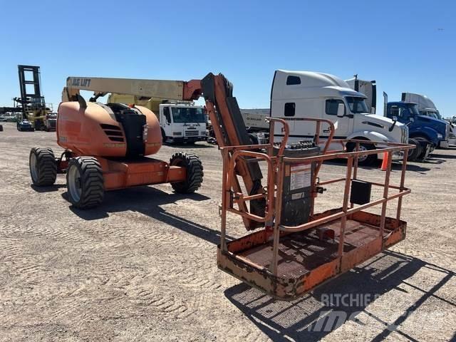 JLG 600AJ Gelenkteleskoparbeitsbühnen