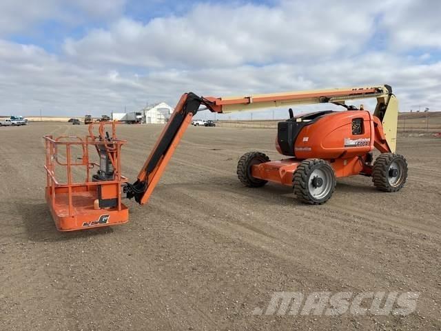 JLG 600AJ Gelenkteleskoparbeitsbühnen
