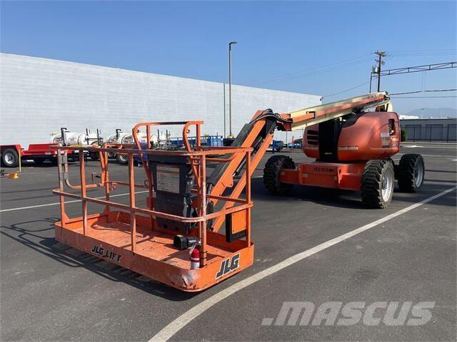 JLG 600AJ Gelenkteleskoparbeitsbühnen