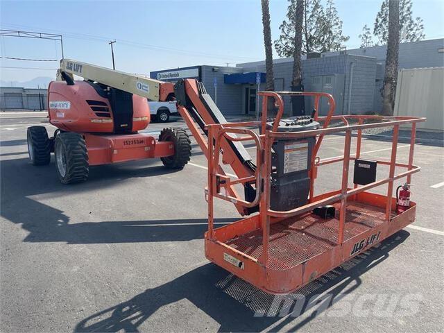 JLG 600AJ Gelenkteleskoparbeitsbühnen
