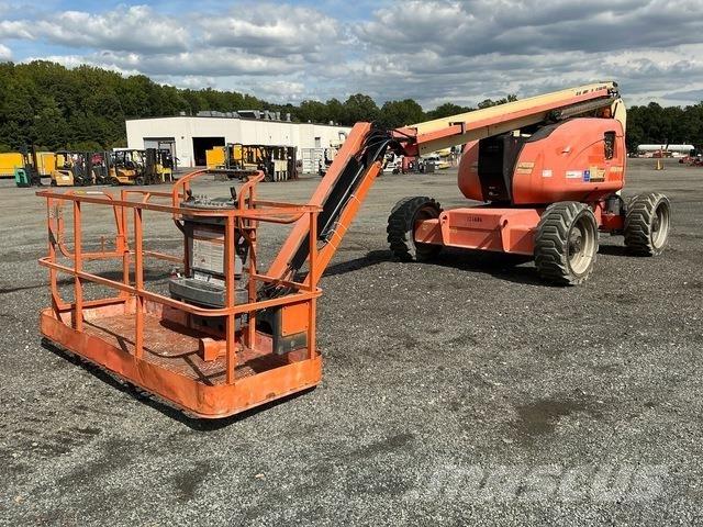 JLG 600AJ Gelenkteleskoparbeitsbühnen