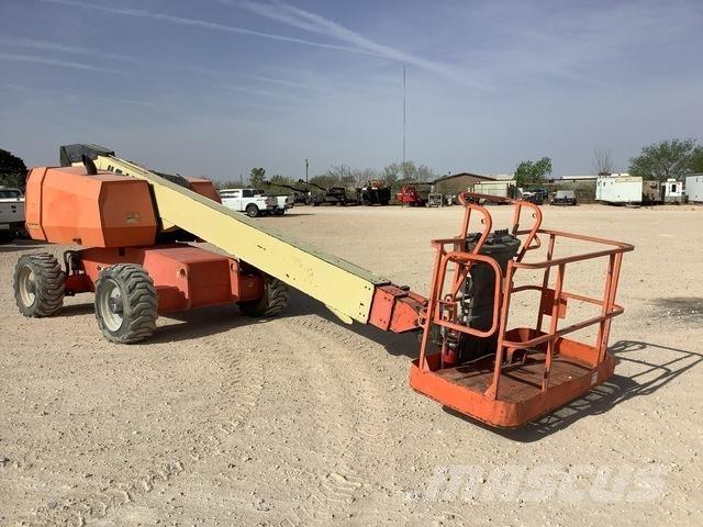 JLG 600S Teleskopbühnen