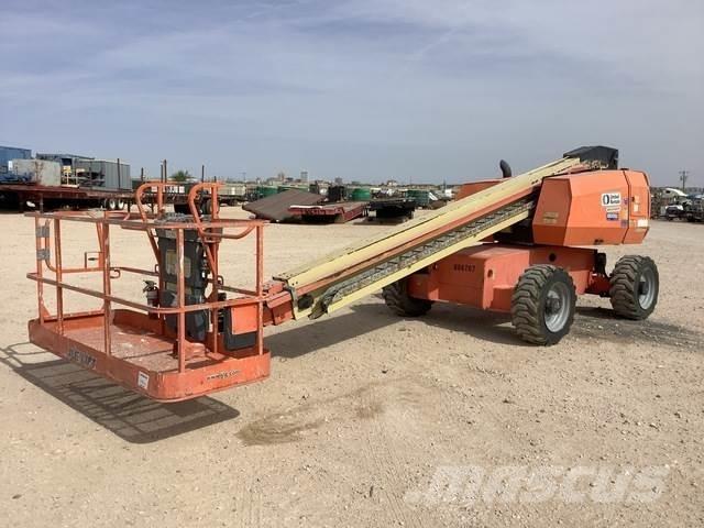 JLG 600S Teleskopbühnen