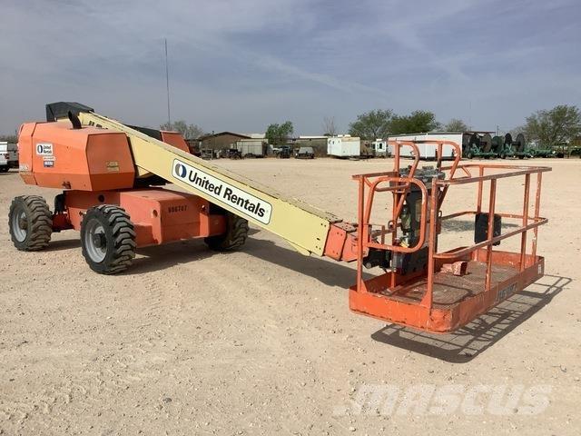 JLG 600S Teleskopbühnen
