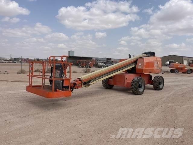 JLG 600S Teleskopbühnen