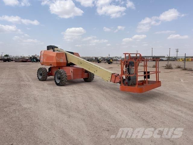 JLG 600S Teleskopbühnen