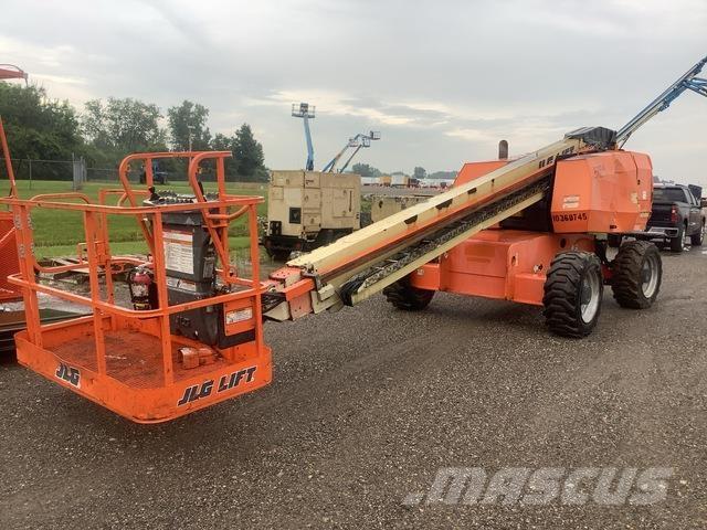 JLG 600S Teleskopbühnen