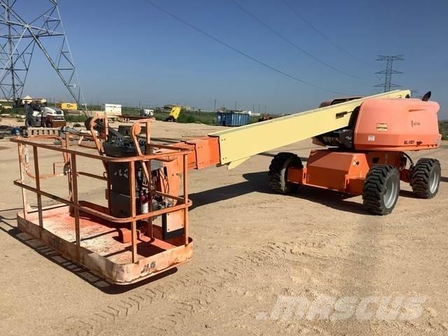 JLG 600S Teleskopbühnen