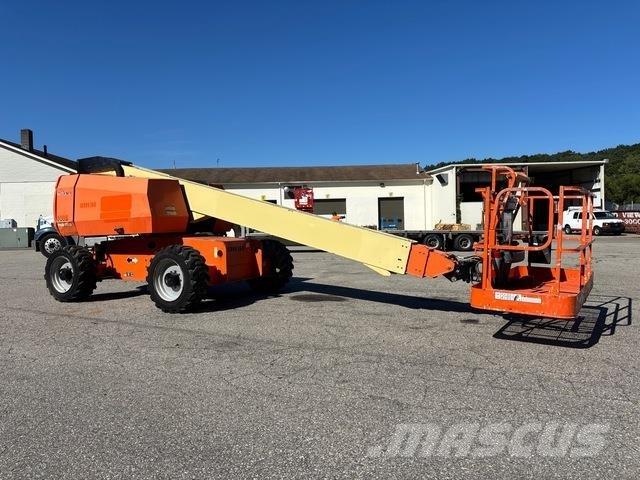 JLG 600S Teleskopbühnen