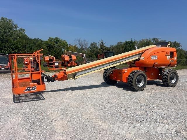 JLG 600S Teleskopbühnen
