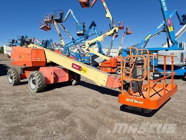 JLG 600S Teleskopbühnen