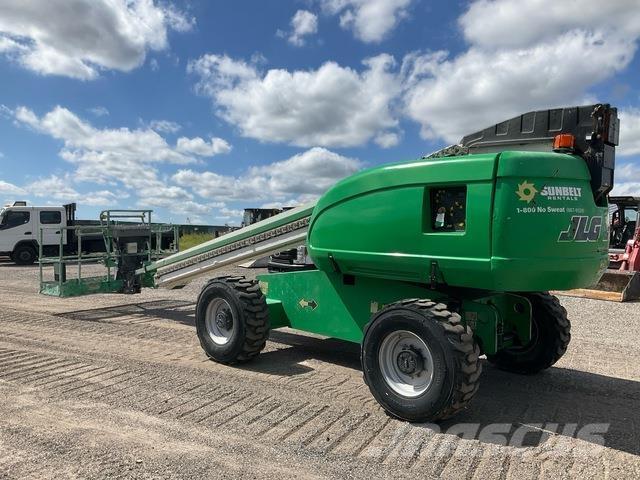 JLG 600S Teleskopbühnen