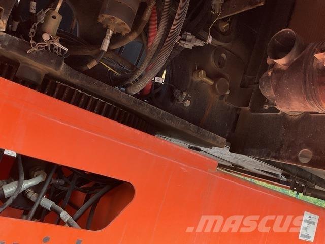 JLG 660SJ Teleskopbühnen