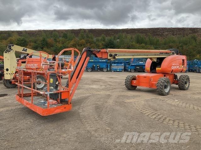 JLG 660SJ Teleskopbühnen