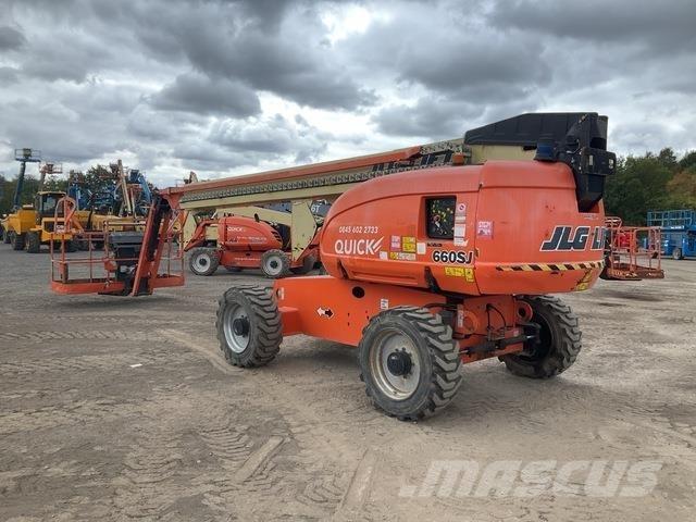 JLG 660SJ Teleskopbühnen