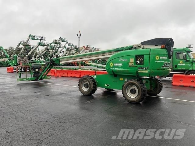 JLG 660SJ Teleskopbühnen