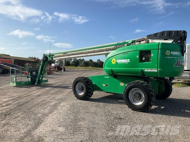 JLG 660SJ Teleskopbühnen