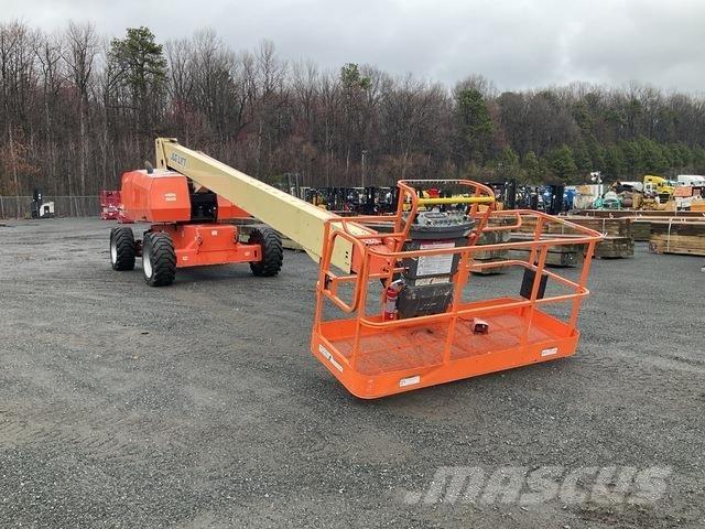 JLG 800 S Teleskopbühnen