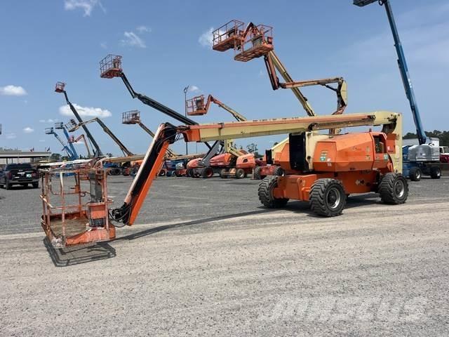 JLG 800AJ Gelenkteleskoparbeitsbühnen
