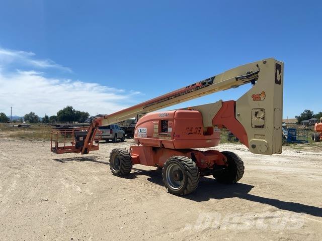 JLG 800AJ Gelenkteleskoparbeitsbühnen