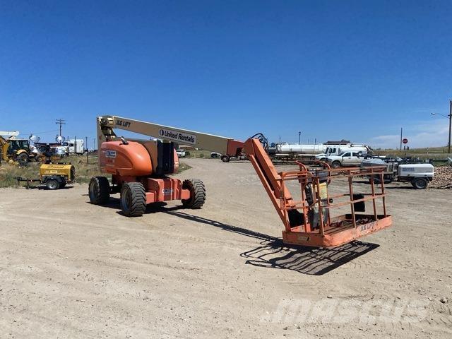 JLG 800AJ Gelenkteleskoparbeitsbühnen