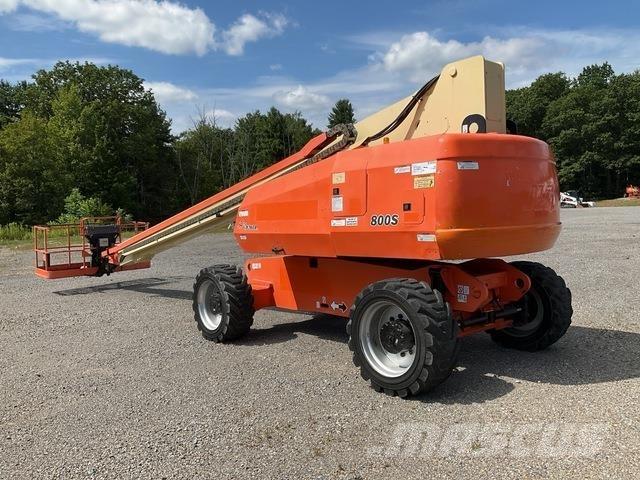 JLG 800S Teleskopbühnen