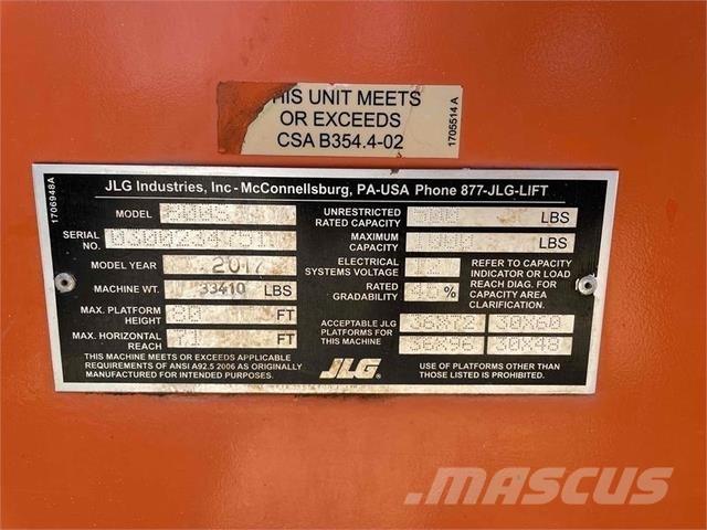 JLG 800S Teleskopbühnen