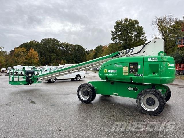 JLG 800S Teleskopbühnen