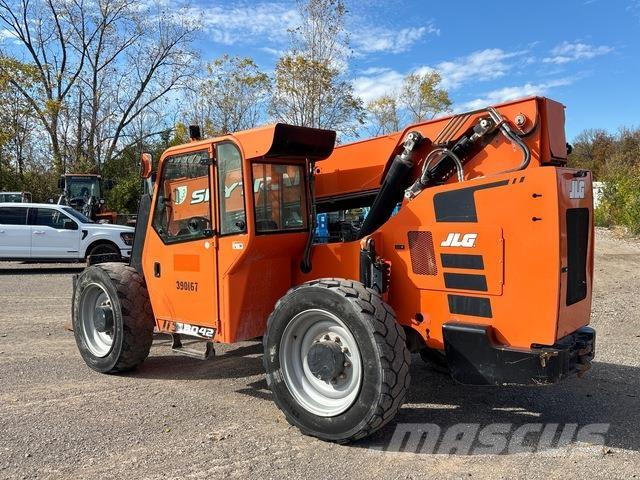 JLG 8042 Teleskoplader