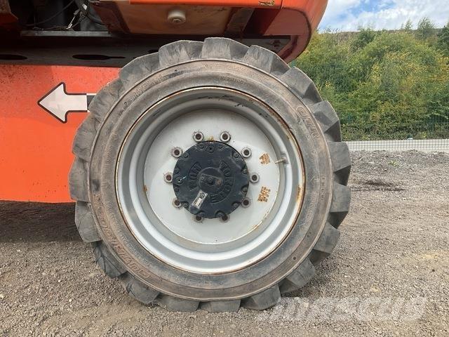 JLG 860SJ Teleskopbühnen