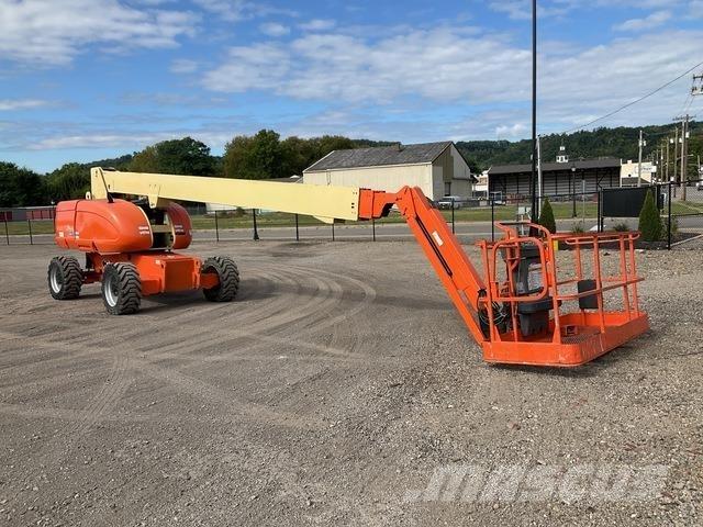 JLG 860SJ Teleskopbühnen