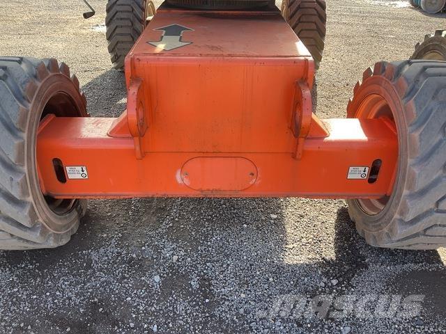 JLG 860SJ Teleskopbühnen