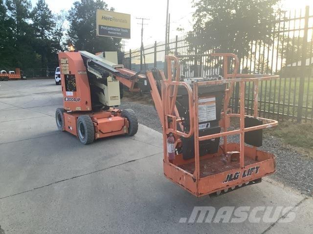 JLG E300AJP Gelenkteleskoparbeitsbühnen