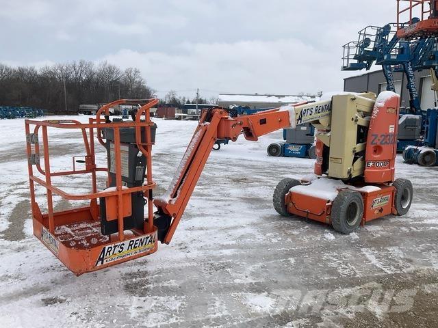 JLG E300AJP Gelenkteleskoparbeitsbühnen