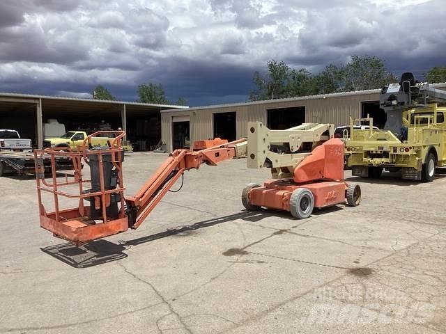 JLG E400AJPN Gelenkteleskoparbeitsbühnen
