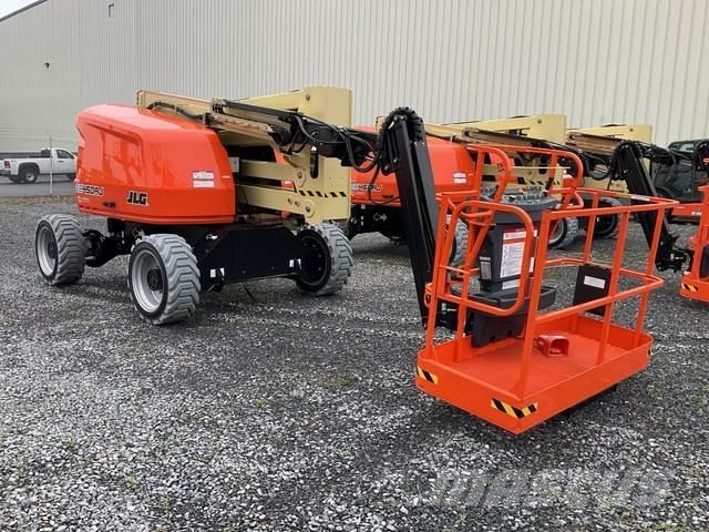 JLG EC450AJ Gelenkteleskoparbeitsbühnen