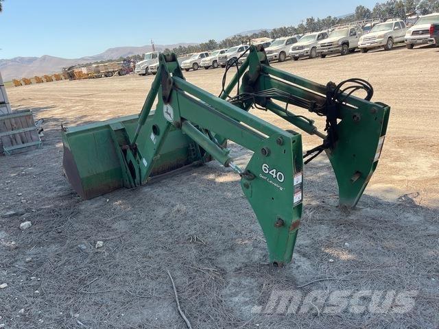 John Deere 640 Sonstige Baumaschinen