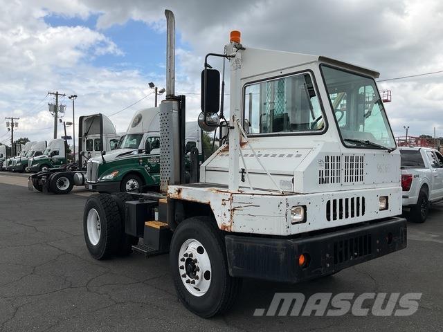 Kalmar 30 Terminalzugmaschinen