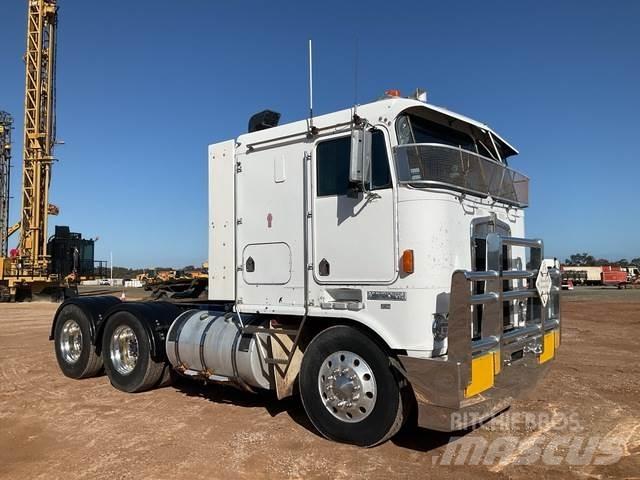 Kenworth K100E Sattelzugmaschinen