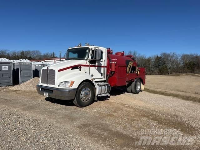 Kenworth T270 Saug- und Druckwagen