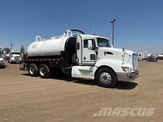 Kenworth T660 Saug- und Druckwagen