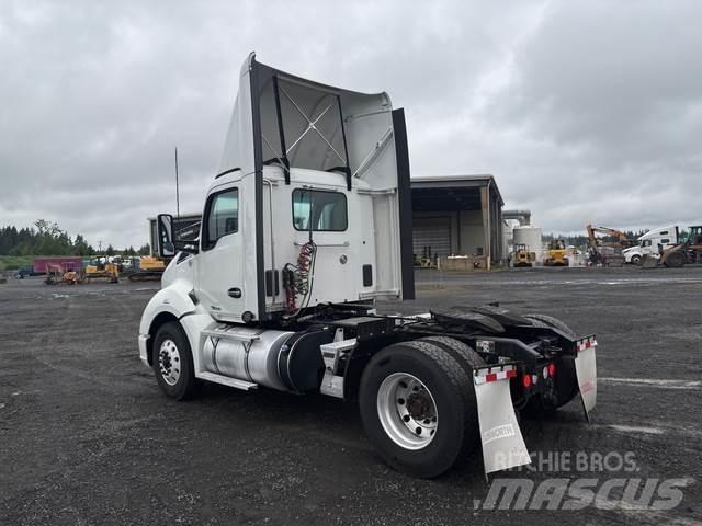 Kenworth T680 Sattelzugmaschinen
