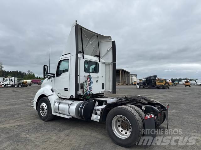 Kenworth T680 Sattelzugmaschinen