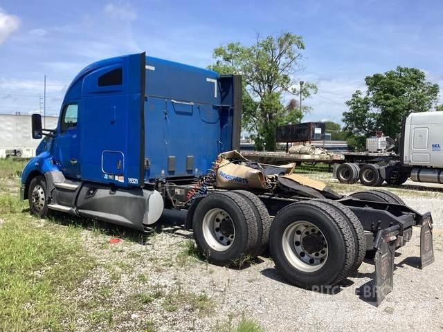 Kenworth T680 Sattelzugmaschinen