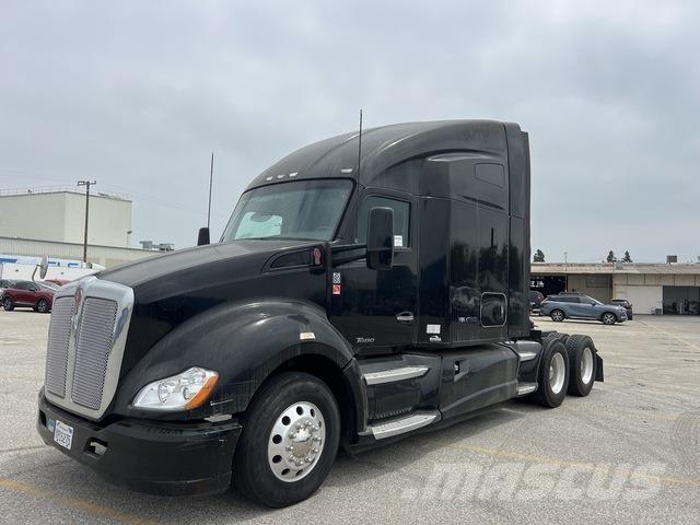 Kenworth T680 Sattelzugmaschinen