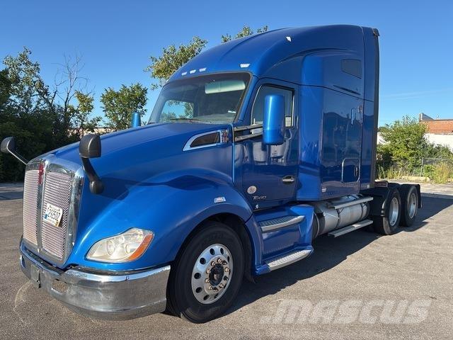 Kenworth T680 Sattelzugmaschinen