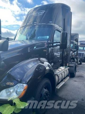 Kenworth T680 Sattelzugmaschinen